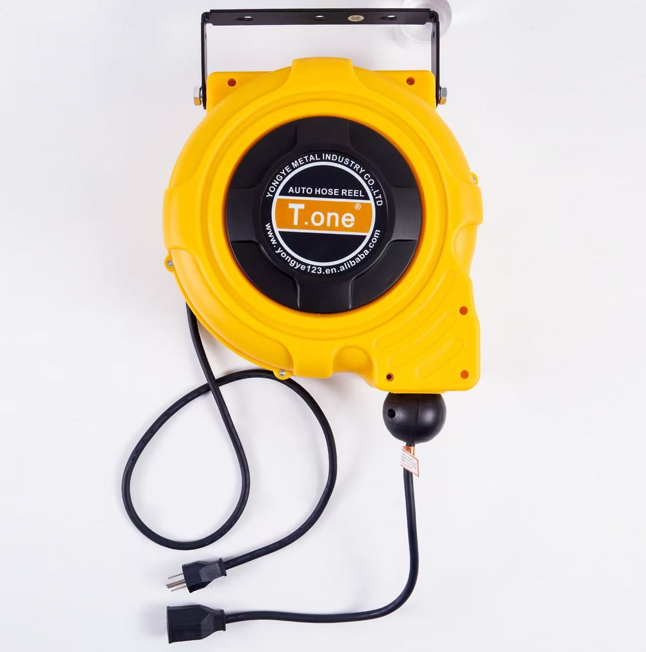 Wall Mounted Automatic Retract - Electric Reel 리뷰 및 가격