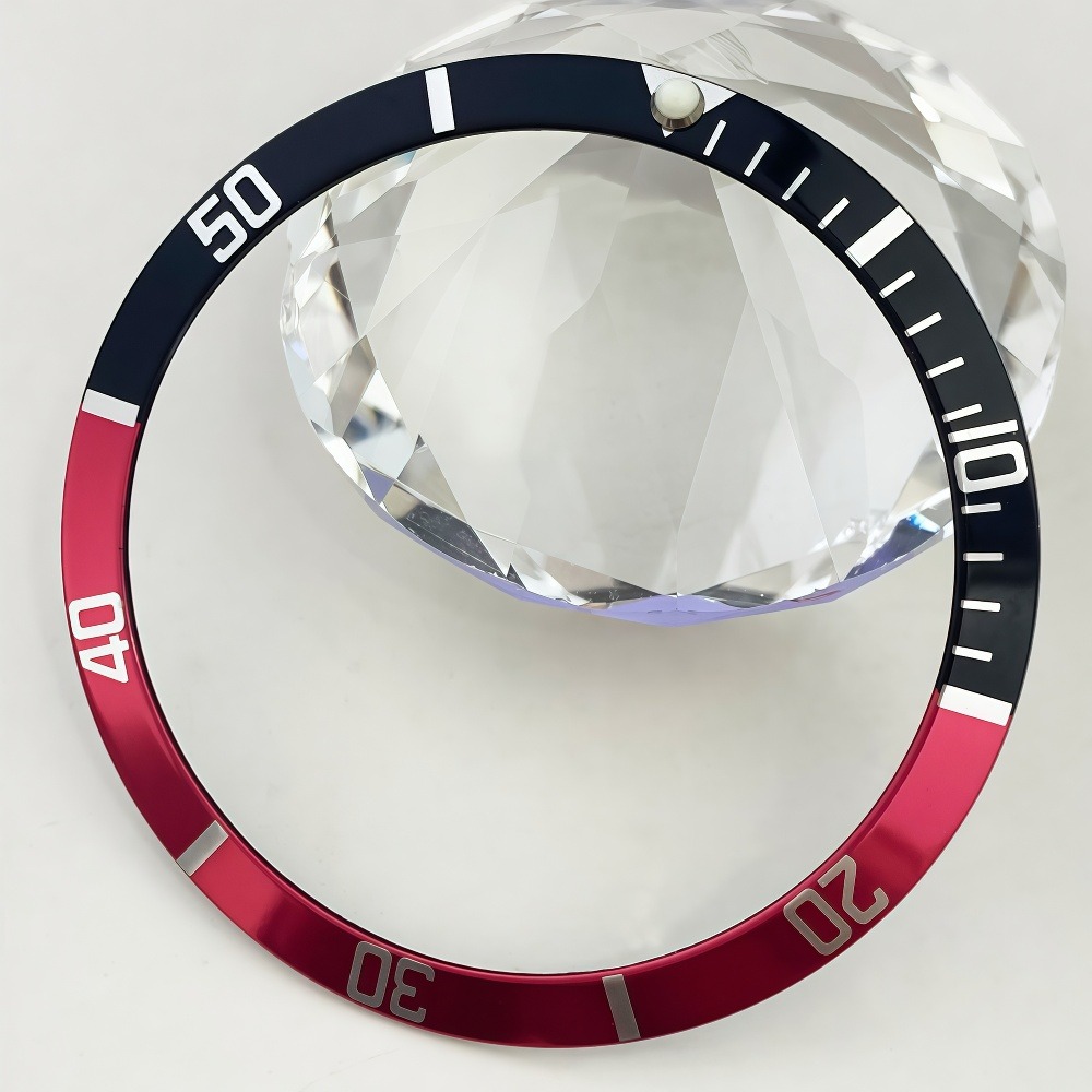 Retro 36.5mm bezel Aluminium L - Reel Case 리뷰 및 가격